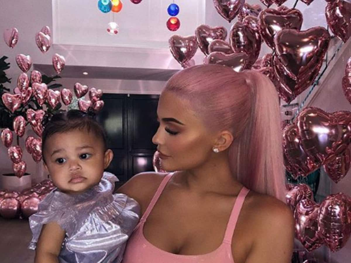 Kylie Jenner: Tochter Stormi hat eigene Louis Vuitton-Tasche