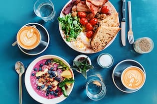 Was unbedingt auf den Frühstückstisch gehört Frühstück von oben