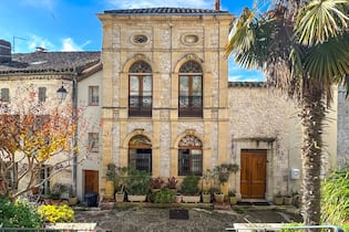 Jetzt wohnen wie Roger Whittaker Diese Haus gehörte einst Schlagersänger Roger Whittaker. Nun steht es für 650'000 Euro zum Verkauf.