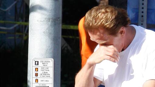 Frontteaser Arnold Schwarzenegger ohne Ring