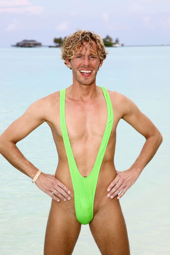 DSDS Christian Schöne fast nackt oben ohne Brust Malediven