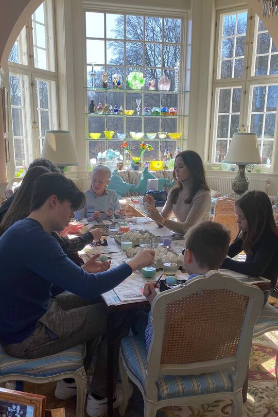 Königin Margrethe Kronprinzessin Mary Kronprinz Frederik mit Kindern