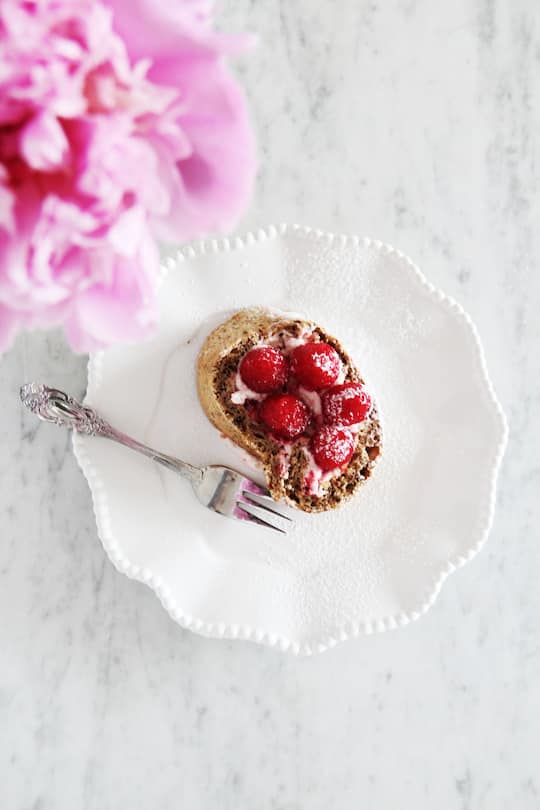 fork and flower X SI Style Rezept: Himbeer-Roulade