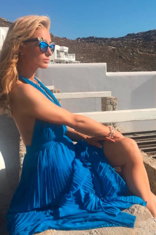 Mykonos Party Ferien Hotel Strände Flüchtlinge Stars Paris Hilton