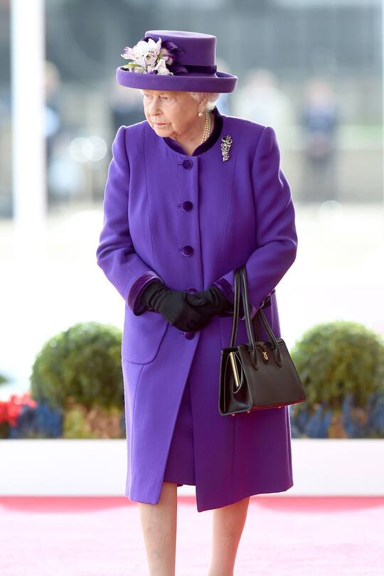 Die Schuhe der Queen in der Gallerie