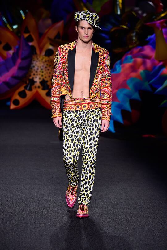 Moschino Resort 2017