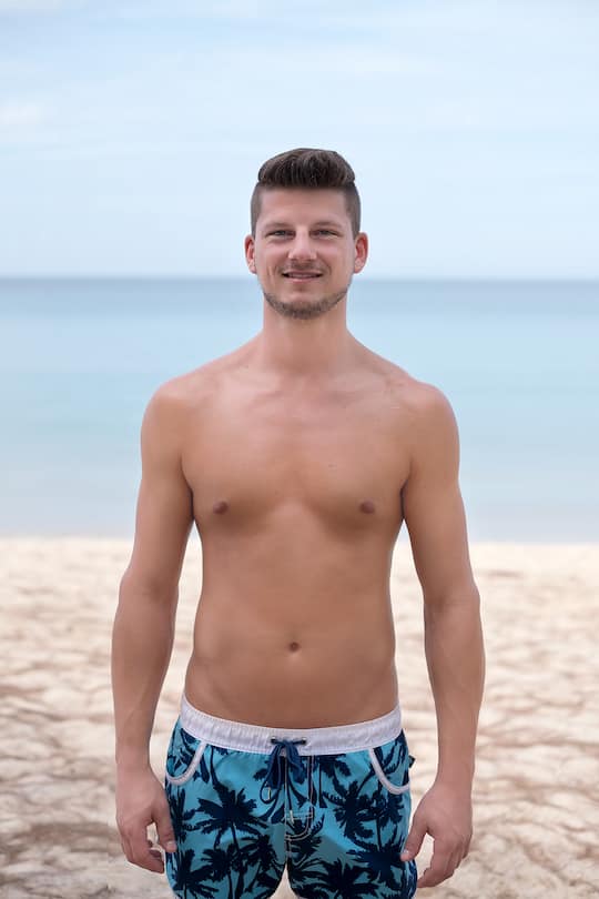 Die Bachelorette 2018 Kandidaten Anzug Bilder