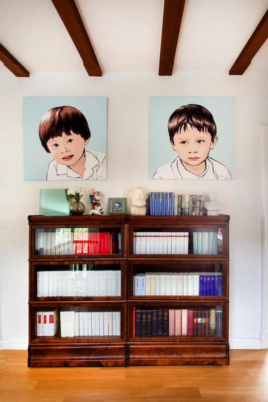 Roger Köppel, Schweizer Jouranlist, Nationalrat, Tochter Anna, Sohn Viktor, Baby Paul, Kuesnacht, SI 17/2021