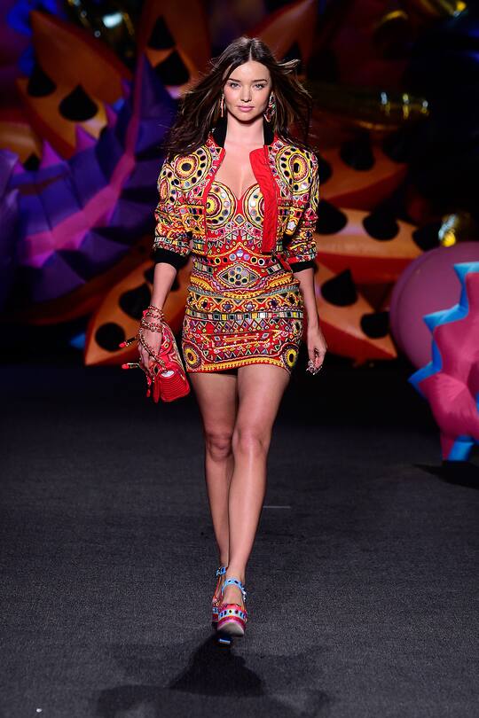 Moschino Resort 2017