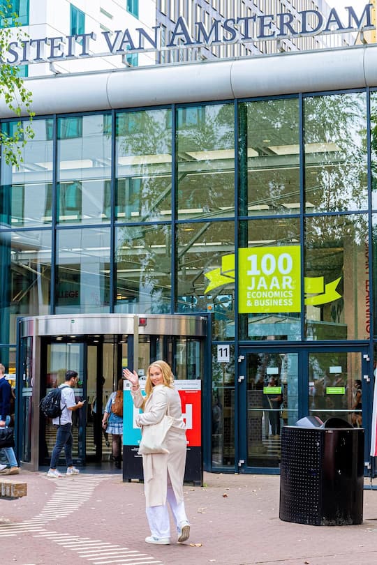 Sie werden so schnell gross – im September 2022 begann Amalia ihr Studium an der Universität Amsterdam in Politik, Psychologie sowie Wirtschaft und Recht.