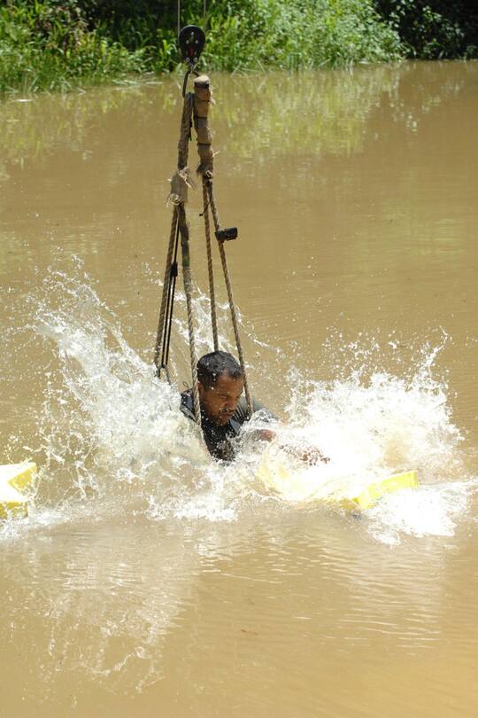 Dschungelcamp 2012 Tag 6 Ailton