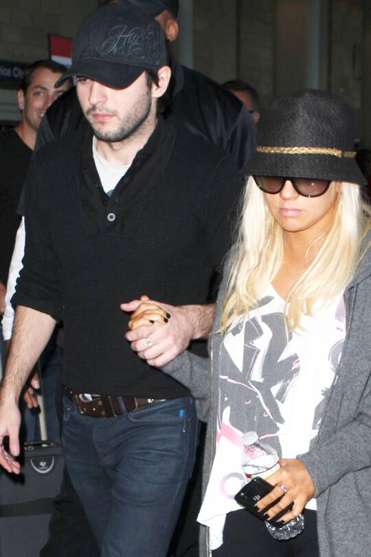 Mit Hüten: Mattew Rutler und Christina Aguilera