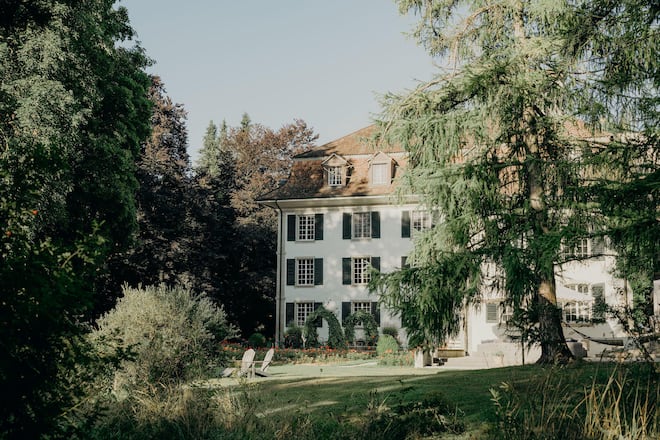 Hochzeit Navarone Garibaldi, Sohn von Priscilla Presley, und Elisa Achilli, Schloss Huenigen in Chrachen, SI 08/2022