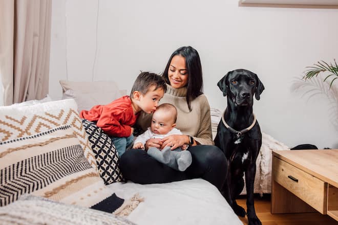 Alina Buchschacher, Ex Miss Schweiz, Homestory, Vater Fabien Papini, Sohn Noah und Baby Neal, SI 05/2022,