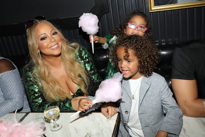 MIAMI BEACH, FL - AUGUST 10: Mariah Carey and her children Moroccan and Monroe attend the Mariah Carey concert after party at Sugar Factory American Brasserie on Ocean Drive on August 10, 2017 in Miami Beach, Florida. (Photo by Alexander Tamargo/Getty Images for Sugar Factory American Brasserie)