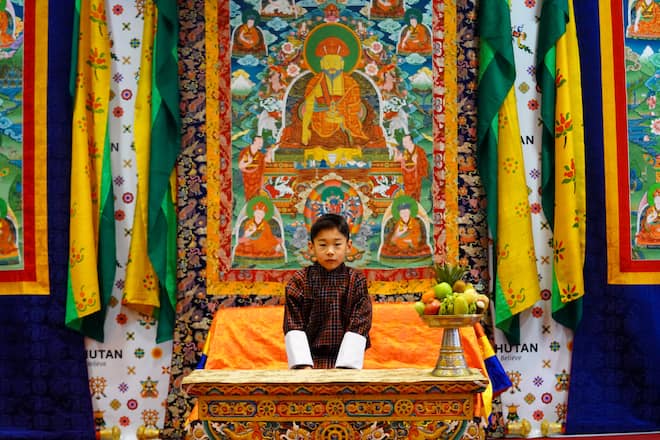 Drachenprinz Gyalsey Jigme Namgyel Wangchuck nimmt seine Aufgaben als Royal bereits sehr ernst.