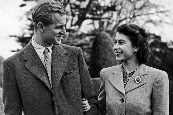 Princess Elizabeth and the Duke of Edinburgh arm in arm. 28th November 1947. (Photo by Daily Mirror/Mirrorpix/Mirrorpix via Getty Images)