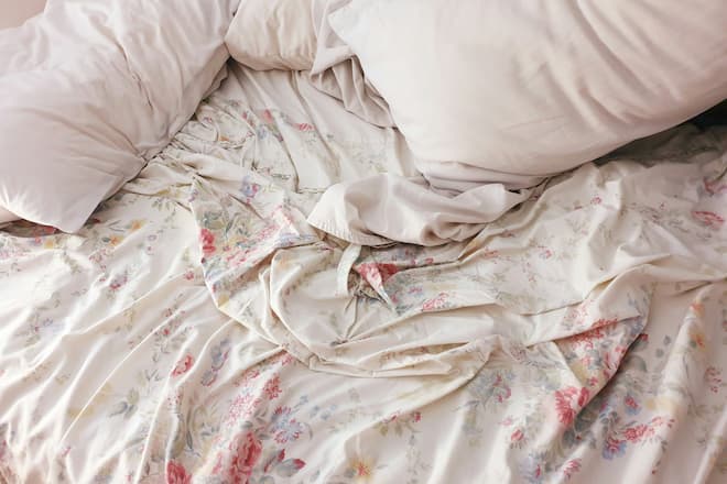 Hier tummeln sich gerne Milben und Co, und das viel schneller als ihr denkt.