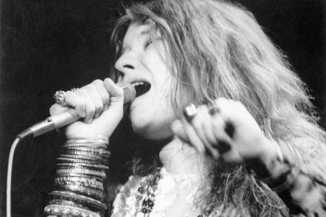 (Original Caption) Singer Janis Joplin during her performance at Madison Square Garden.