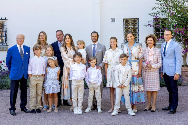 Entertainment Bilder des Tages 14-07-2024 Borgholm King Carl Gustaf, Princess Madeleine and Chris O Neill with Prince Nicolas, Princess Adrienne and Princess Leonore, Princess Sofia and Prince Carl Philip with Prince Alexander, Prince Gabriel and Prince Julian, Queen Silvia, Prince Daniel and Crown Princess Victoria with Princess Estelle and Prince Oscar during the Crown Princess her 47th birthday celebrations at Solliden palace, Borgholm, Sweden. Â PUBLICATIONxINxGERxSUIxAUTxONLY Copyright: xPPEx