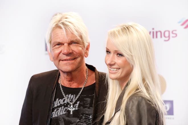 BERLIN, GERMANY - APRIL 07: Matthias Reim and his girlfriend Christin Stark attend the Echo Award 2016 on April 07, 2016 in Berlin, Germany. (Photo by Isa Foltin/Getty Images)