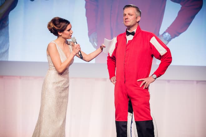 Sara Hildebrand mit Rainer Maria Salzgeber, 2015