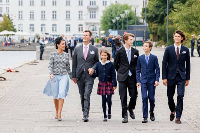 COPENHAGEN, DENMARK - September 11: L-R Princess Marie of Denmark, Prince Joachim of Denmark, Prince Felix of Denmark, Prince Henrik of Denmark and Prince Nikolai of Denmark arrive at the Royal yaught Dannebrog for a lunch during the 50 years anniversary of Her Queen Margrethe II of Denmark accession to the throne at on September 10, 2022 in Copenhagen, Denmark. (Photo by Patrick van Katwijk/Getty Images)