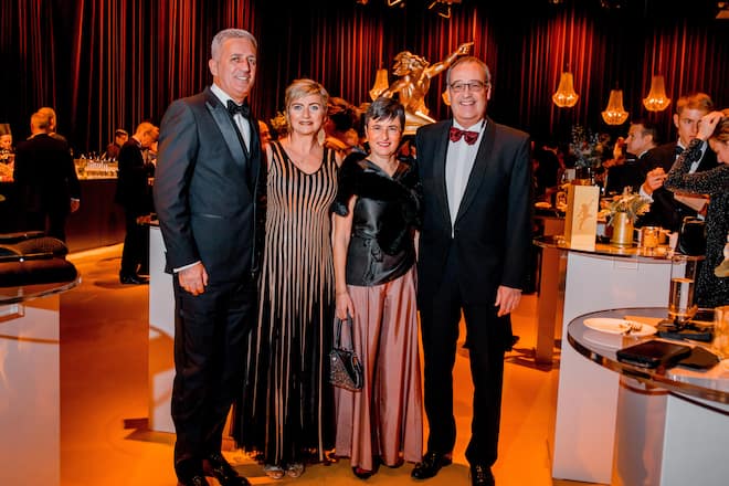 Vladimir Petkovic mit Gattin Ljiljana und Guy Parmelin mit Gattin Caroline, 2018