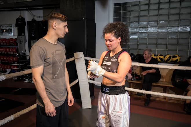 Viviane Obenauf Boxerin