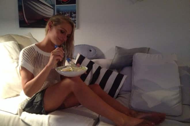 Annette Fetscherin (Grösse) Moderatorin Twitter Nati