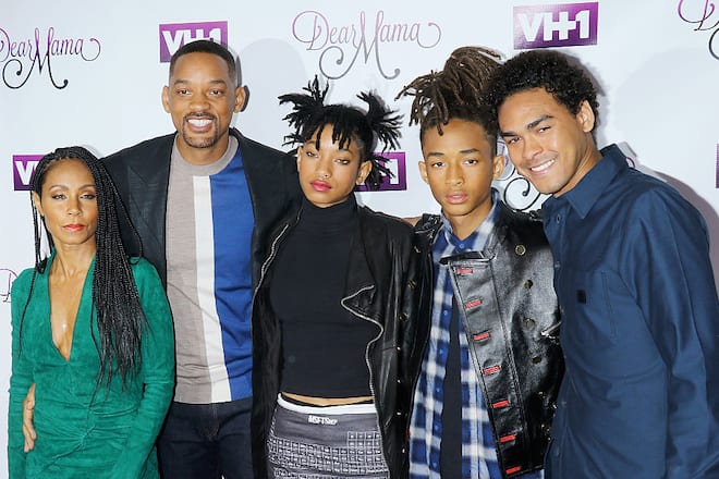 NEW YORK, NY - MAY 03: (L-R) Actors Jada Pinkett Smith, Will Smith, singer/model Willow Smith, actors Jaden Smith and Trey Smith attend the VH1's "Dear Mama" taping at St. Bartholomew's Church on May 2, 2016 in New York City. (Photo by Jim Spellman/WireImage)