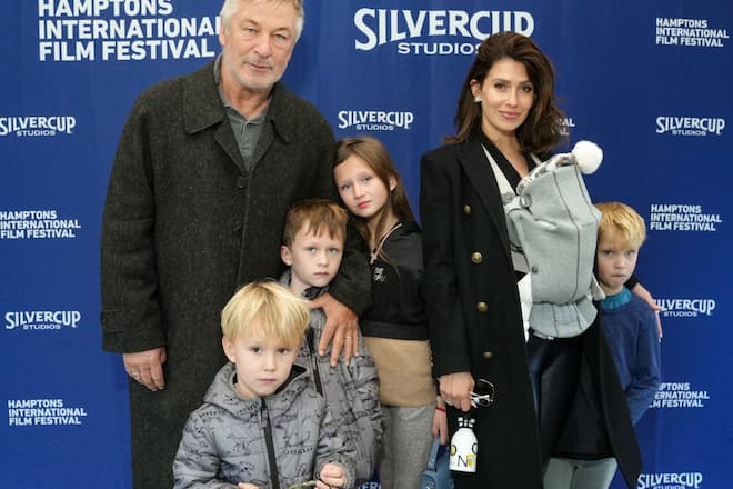 EAST HAMPTON, NEW YORK - OCTOBER 09: Alec Baldwin and Hilaria Baldwinattend the 30th annual Hamptons International Film Festival on October 09, 2022 in East Hampton, New York. (Photo by Sean Zanni/Getty Images for Hamptons International Film Festival )