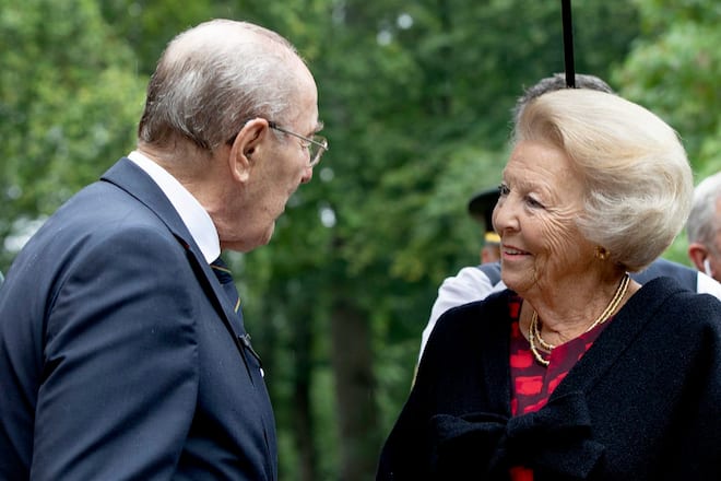 Beatrix der Niederlande an Veteranenveranstaltung