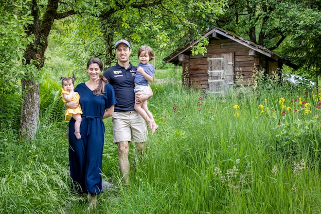 Fechter Max Heinzer kurz vor den Olympischen Spielen in Tokio zu Hause mit seiner Familie in Küssnacht am Rigi SZ. Aufgenommen am 04.06.21 ©David Birri