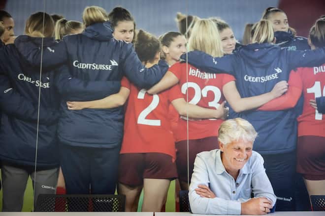 Pia Sundhage, Trainerin des Schweizer Fussballerinnen-Nationalteams