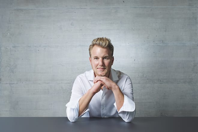 Dr. Felix Bertram, sinkmed