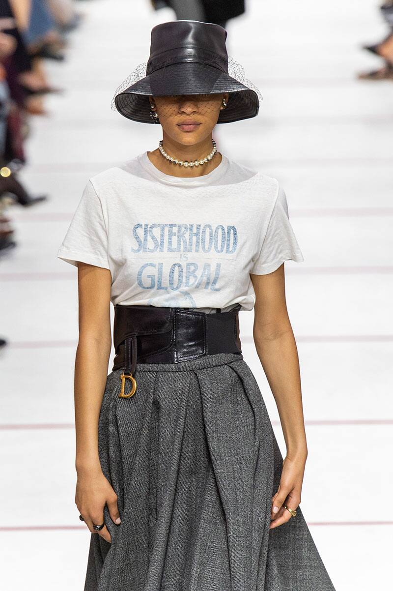 素晴らしい DIOR Dior “Sisterhood is Forever” T Shirt - htii.edu.kz